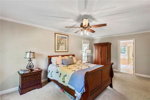 2188 Benwicke Drive, Pfafftown, NC 27040