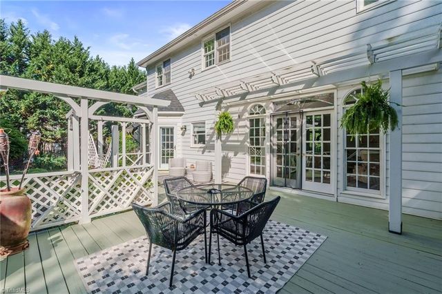 2188 Benwicke Drive, Pfafftown, NC 27040
