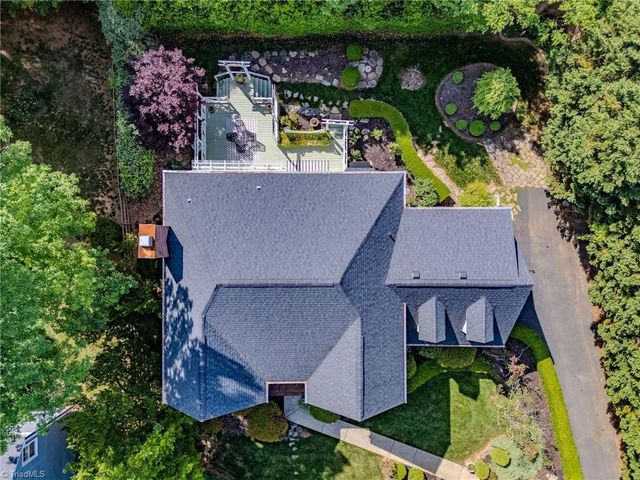 2188 Benwicke Drive, Pfafftown, NC 27040