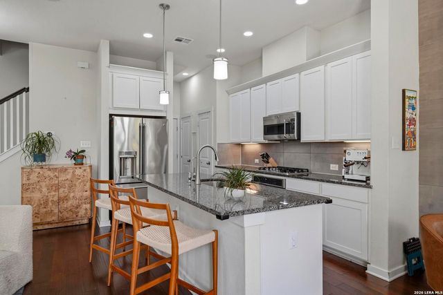 7914 ROANOKE RUN UNIT 26, San Antonio, TX 78240