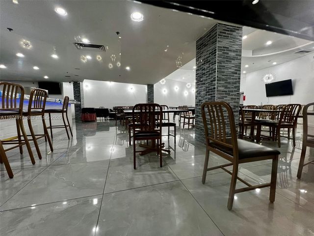 19201 Collins Avenue 432, Sunny Isles Beach, FL 33160