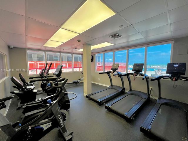 19201 Collins Avenue 432, Sunny Isles Beach, FL 33160