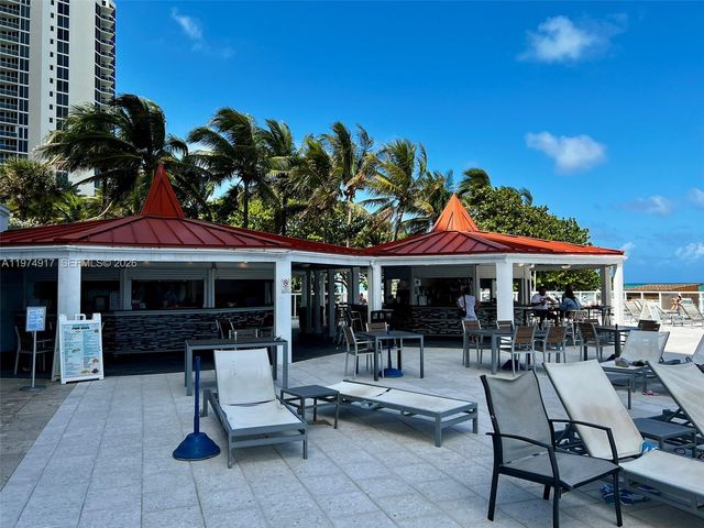 19201 Collins Avenue 432, Sunny Isles Beach, FL 33160
