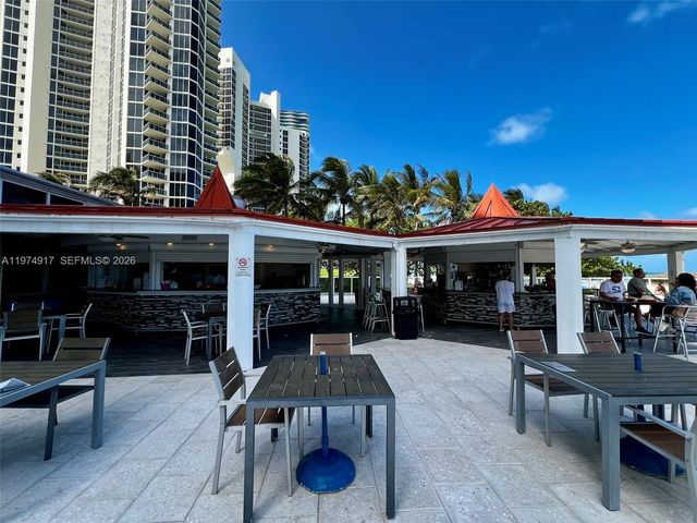 19201 Collins Avenue 432, Sunny Isles Beach, FL 33160
