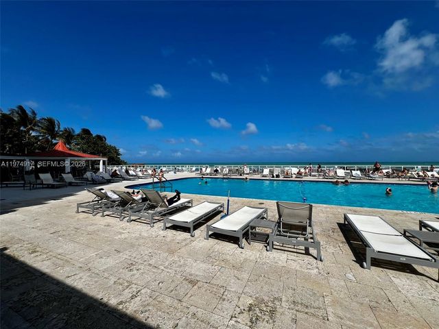 19201 Collins Avenue 432, Sunny Isles Beach, FL 33160