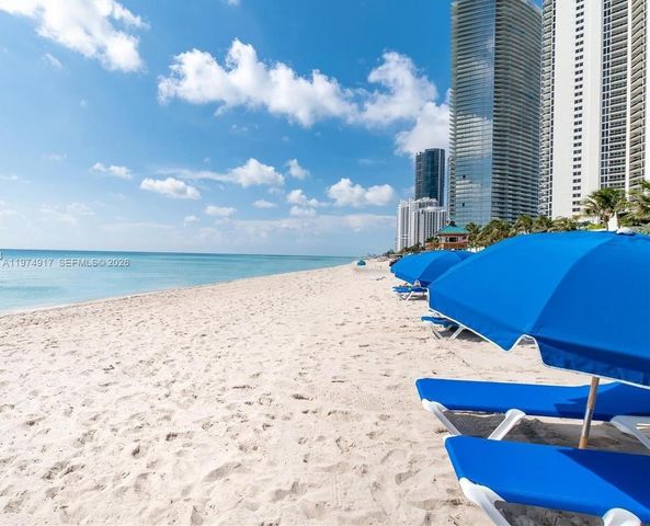 19201 Collins Avenue 432, Sunny Isles Beach, FL 33160