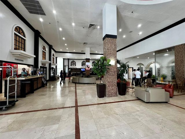 19201 Collins Avenue 432, Sunny Isles Beach, FL 33160
