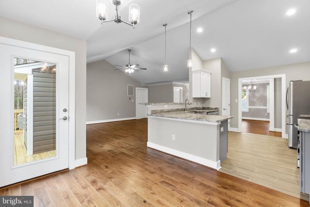 5608 BAZZANELLA DR, Mineral, VA 23117