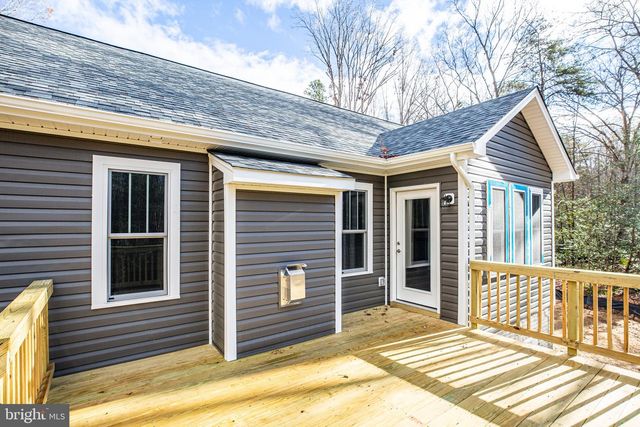 5608 BAZZANELLA DR, Mineral, VA 23117