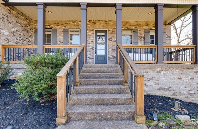 111 Amelia Drive, Bon Aqua, TN 37025