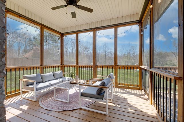 111 Amelia Drive, Bon Aqua, TN 37025