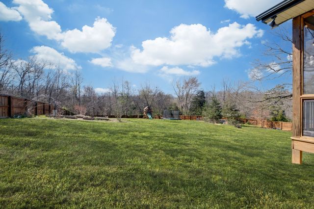 111 Amelia Drive, Bon Aqua, TN 37025