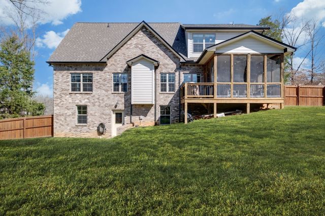 111 Amelia Drive, Bon Aqua, TN 37025