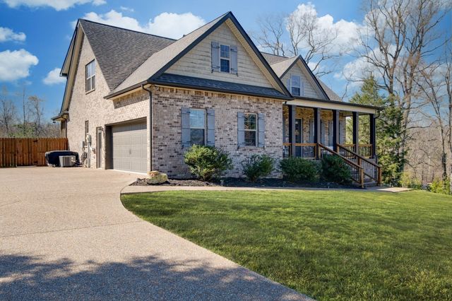 111 Amelia Drive, Bon Aqua, TN 37025