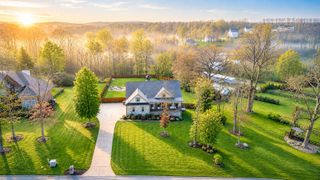 111 Amelia Drive, Bon Aqua, TN 37025