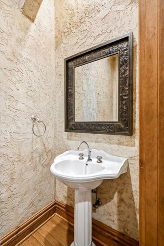 6108 S Bluff Ridge Road, Ozark, MO 65721