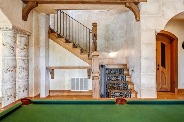 6108 S Bluff Ridge Road, Ozark, MO 65721