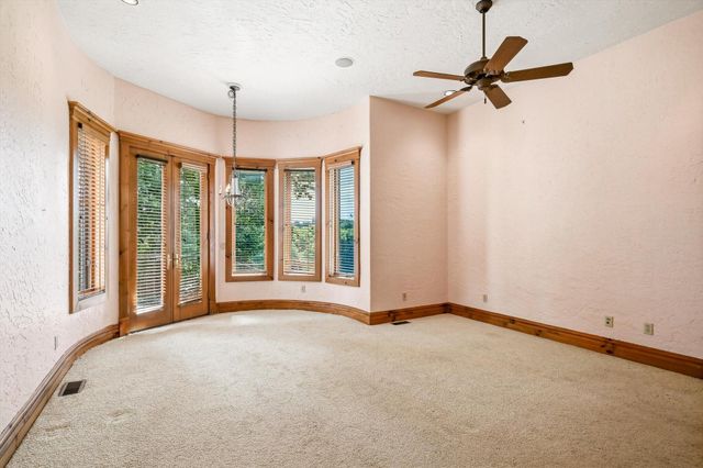 6108 S Bluff Ridge Road, Ozark, MO 65721