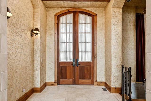 6108 S Bluff Ridge Road, Ozark, MO 65721