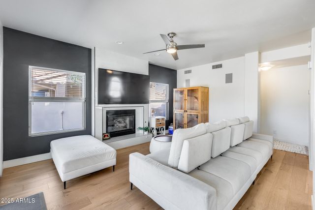 2158 W PENINSULA Circle, Chandler, AZ 85248