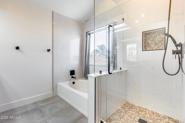 2158 W PENINSULA Circle, Chandler, AZ 85248