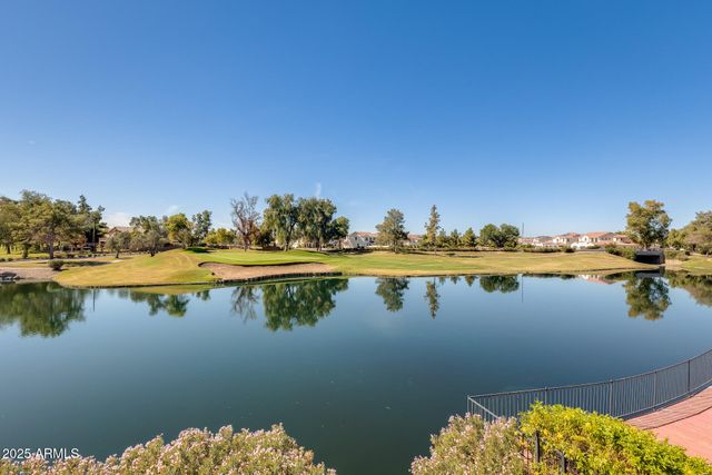 2158 W PENINSULA Circle, Chandler, AZ 85248