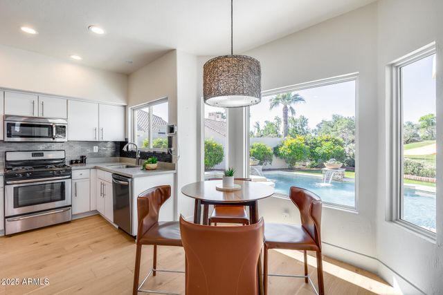 2158 W PENINSULA Circle, Chandler, AZ 85248