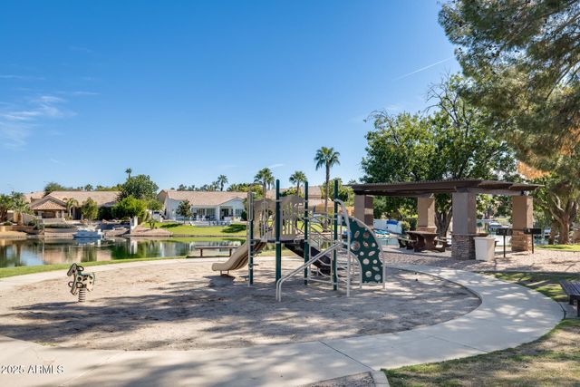 2158 W PENINSULA Circle, Chandler, AZ 85248