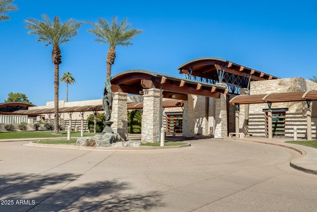 2158 W PENINSULA Circle, Chandler, AZ 85248