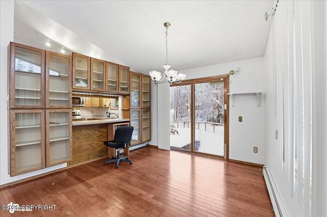 5620 Kallander Avenue, Anchorage, AK 99516