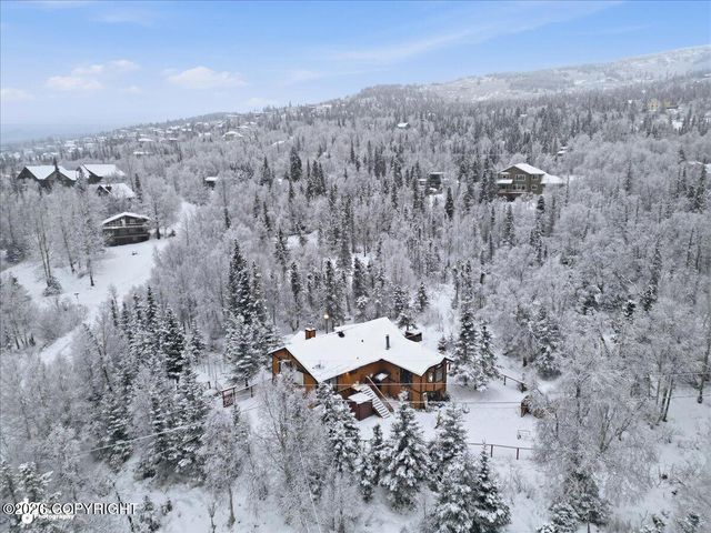 5620 Kallander Avenue, Anchorage, AK 99516