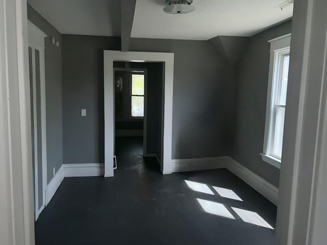 686 Sherburne Avenue, Saint Paul, MN 55104