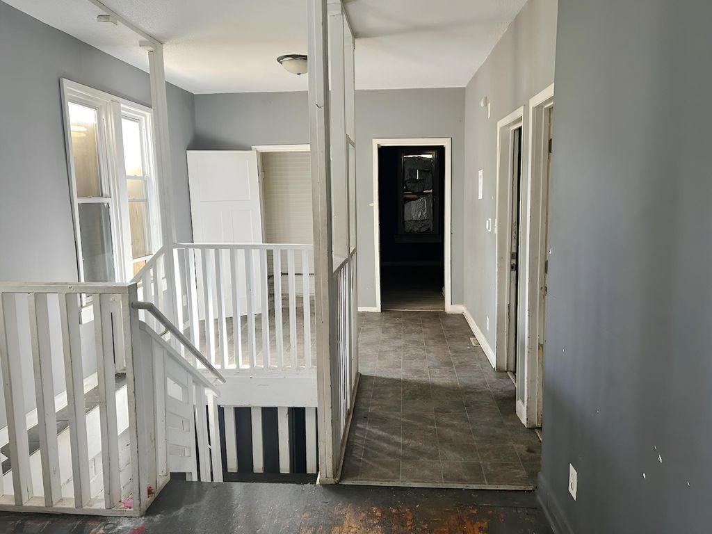 686 Sherburne Avenue, Saint Paul, MN 55104 — photo 4
