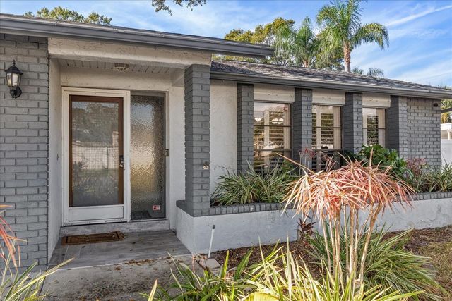 9428 LAURA ANNE DRIVE, Seminole, FL 33776