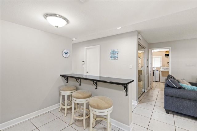 9428 LAURA ANNE DRIVE, Seminole, FL 33776