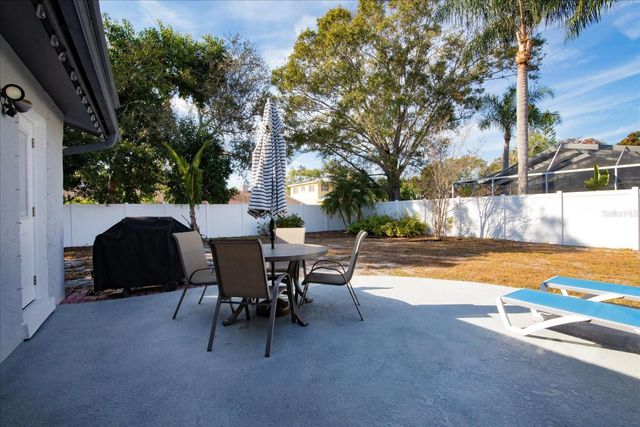 9428 LAURA ANNE DRIVE, Seminole, FL 33776