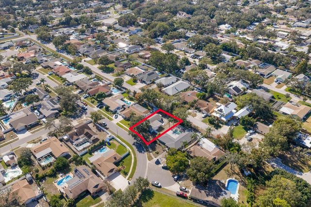 9428 LAURA ANNE DRIVE, Seminole, FL 33776