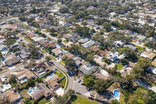 9428 LAURA ANNE DRIVE, Seminole, FL 33776