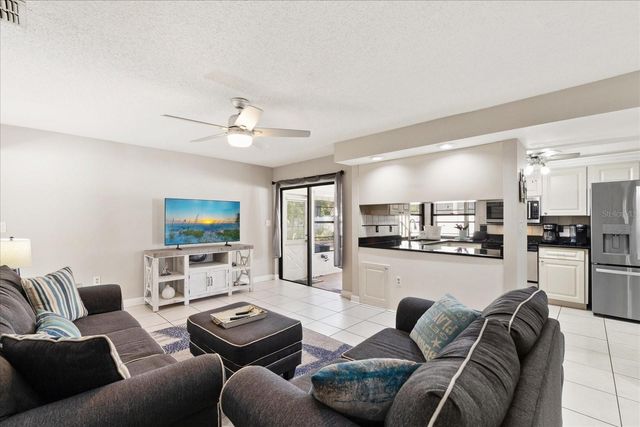 9428 LAURA ANNE DRIVE, Seminole, FL 33776