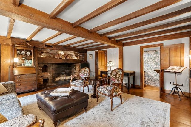 34 Miles River Road, Hamilton, MA 01982