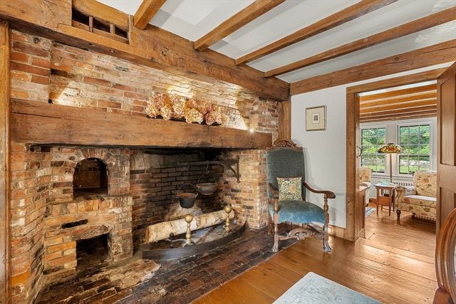 34 Miles River Road, Hamilton, MA 01982