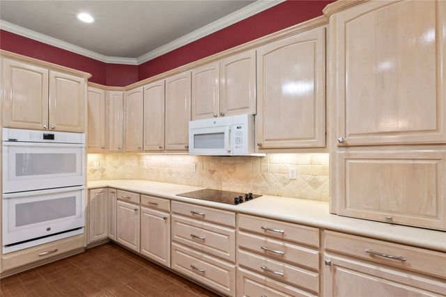 10776 Legg Drive, Kemp, TX 75143