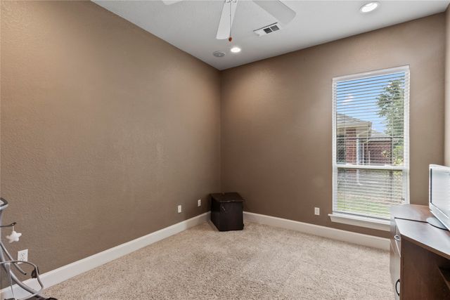 10776 Legg Drive, Kemp, TX 75143