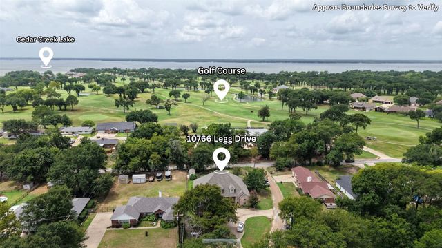 10776 Legg Drive, Kemp, TX 75143