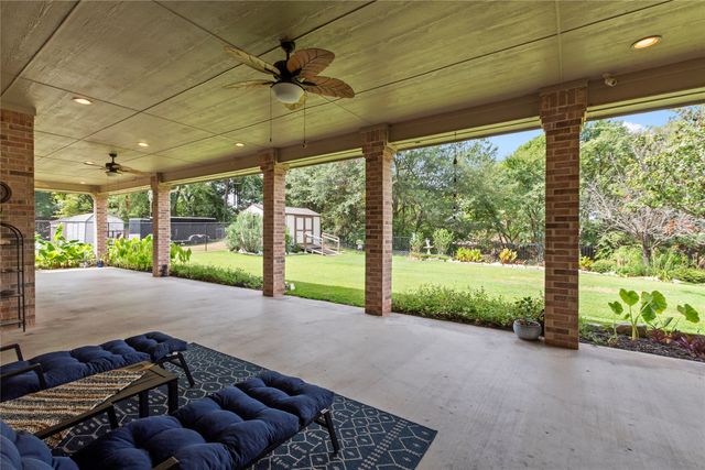 10776 Legg Drive, Kemp, TX 75143