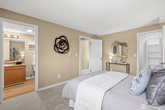 19532 135th Avenue SE, Renton, WA 98058