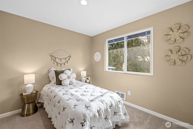 19532 135th Avenue SE, Renton, WA 98058