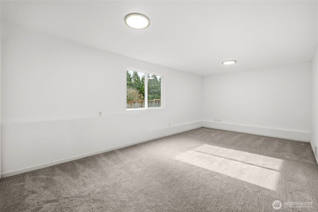 19532 135th Avenue SE, Renton, WA 98058