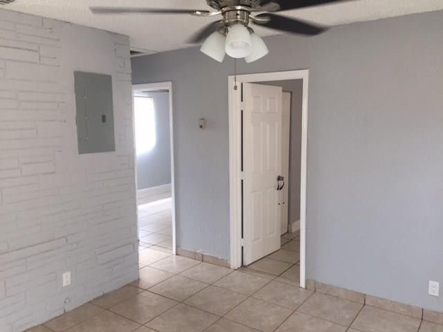 704 NW 4th Street 2, Hallandale Beach, FL 33009