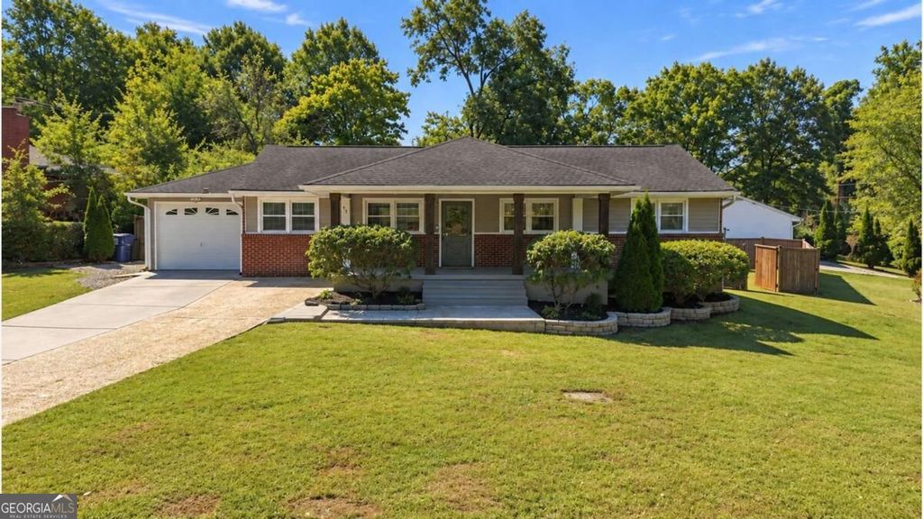 258 Rockin Hill Drive SW, Marietta, GA 30060 — exterior